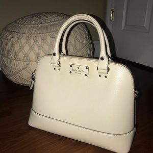 KATE SPADE Like New White Cream Wellesley Purse